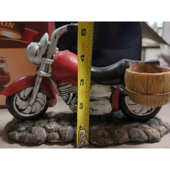 Spicy Rider Vintage Motorcycle Salt‎ Pepper Shakers Saddle Bags Cold Cast Resin - Picture 4 of 4